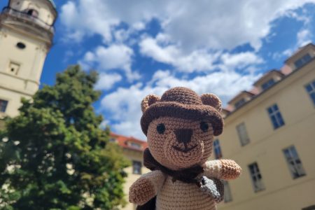 Nightwatchbear in front of Klementinum